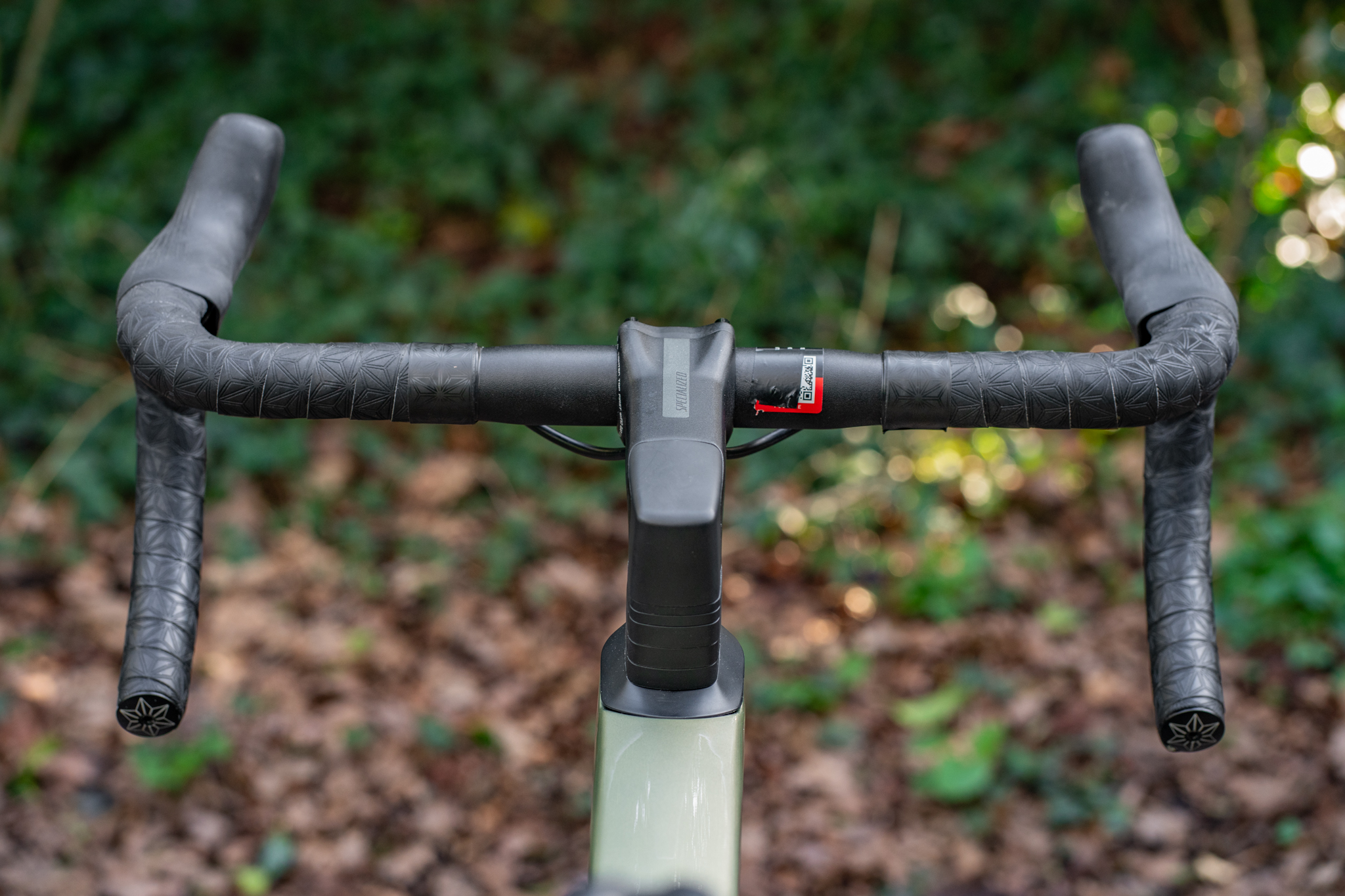 Specialized Tarmac SL7 105 Di2 Disc Carbon Road Bike 56cm Large Carbon Wheels - Image 12